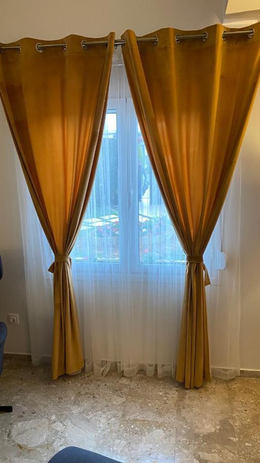 Patras Golden Suite Exteriör bild