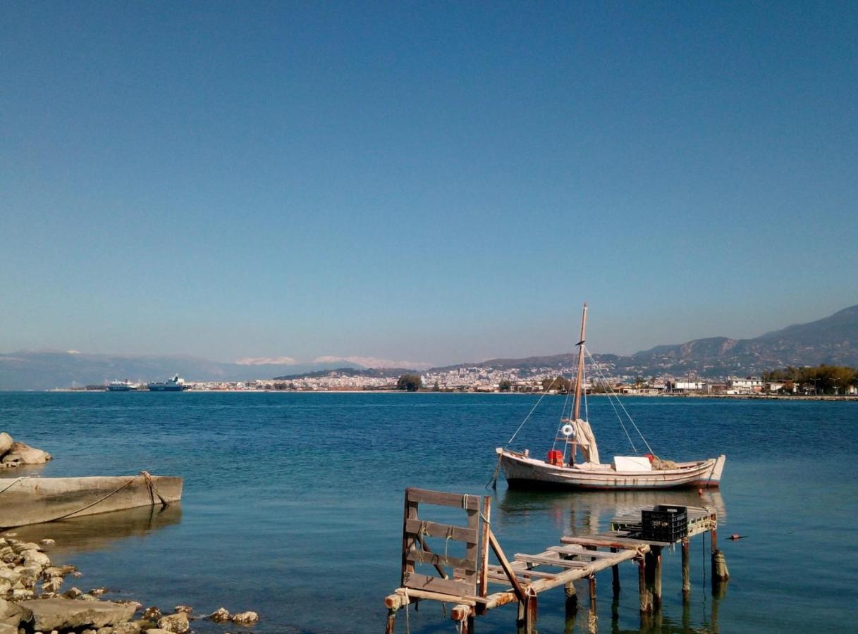 Patras Golden Suite Exteriör bild